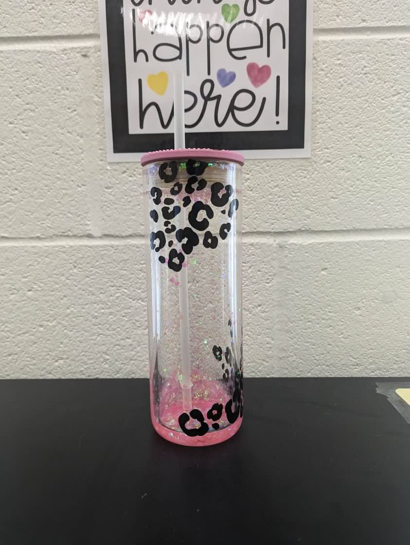 Snow globe glass can with personalizations